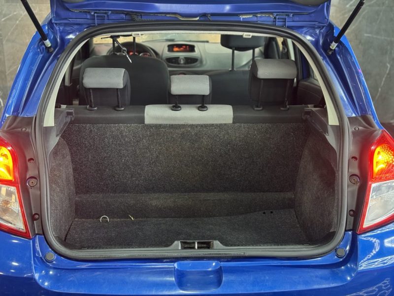 RENAULT CLIO III AUTHENTIQUE 1.5DCI 70 2010