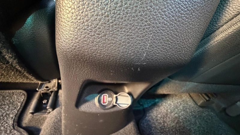 KIA STONIC 1.0 T-GDI 120CH ISG DESIGN EURO6D-T 2018