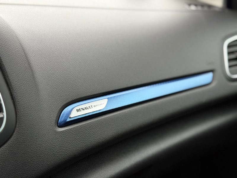 RENAULT MÉGANE 4 ESTATE 1.6 dCi 165 GT EDC – 2018 – Boîte Auto  – GPS – Caméra