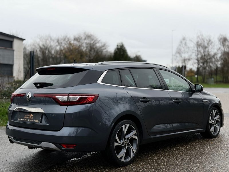 RENAULT MÉGANE 4 ESTATE 1.6 dCi 165 GT EDC – 2018 – Boîte Auto  – GPS – Caméra