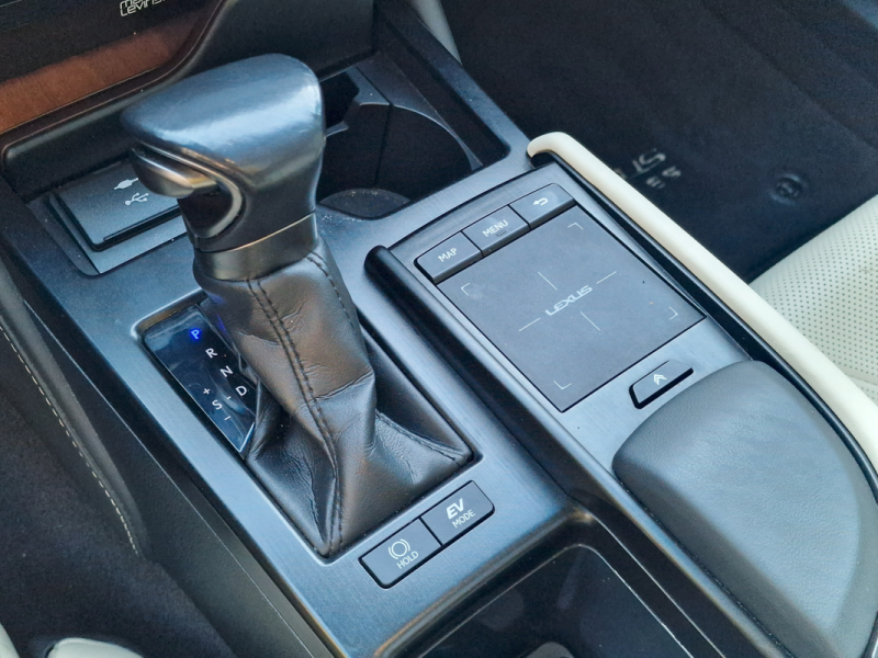 LEXUS ES 300H Executive 218 ch/ TVA récupérable / Garantie 