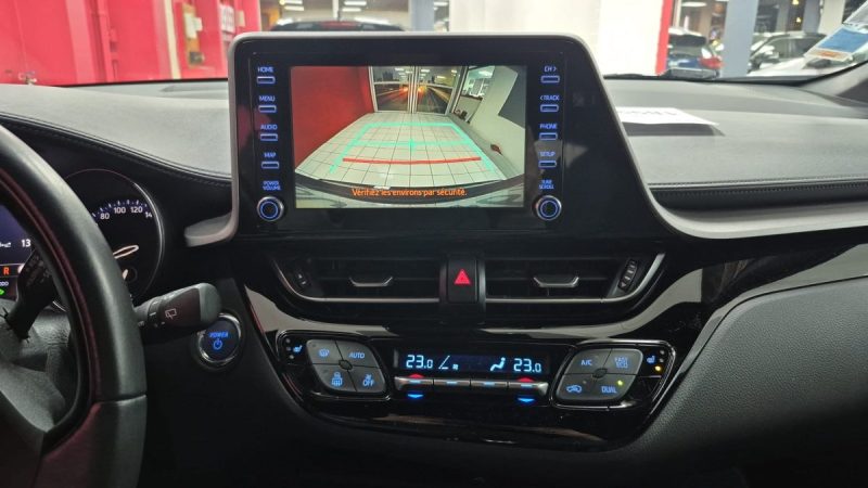 TOYOTA C-HR SUV HYBRIDES 122cv DYNAMIC BUSINESS/1 ERE MAIN/TVA RECUPERABLE