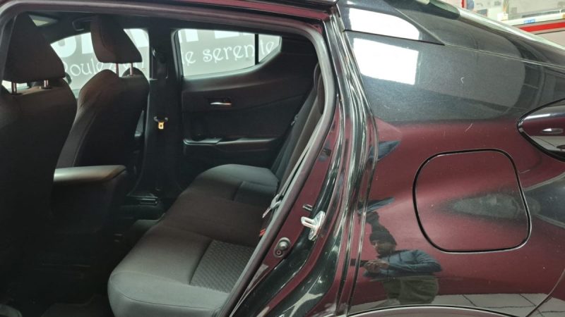 TOYOTA C-HR SUV HYBRIDES 122cv DYNAMIC BUSINESS/1 ERE MAIN/TVA RECUPERABLE