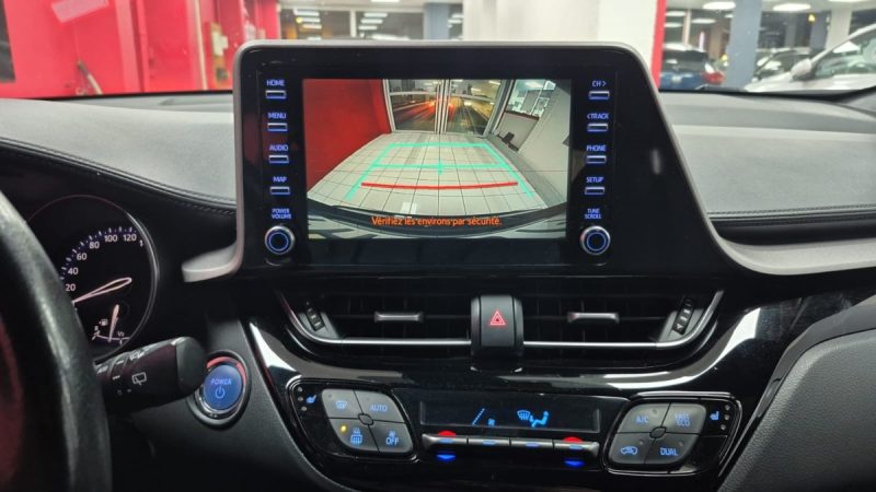 TOYOTA C-HR SUV HYBRIDES 122cv DYNAMIC BUSINESS/1 ERE MAIN/TVA RECUPERABLE