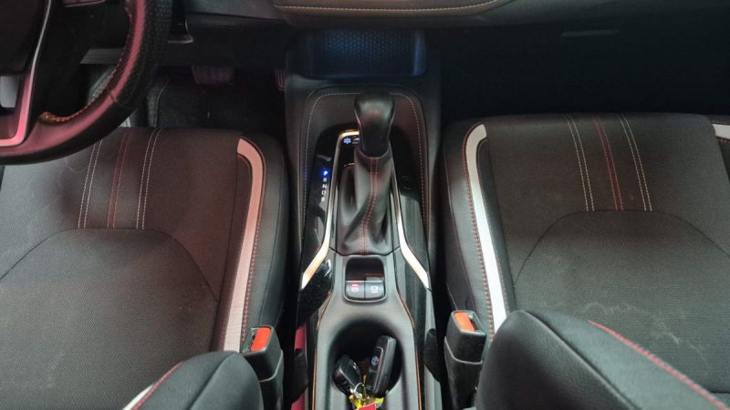 TOYOTA COROLLA TOURING SPORTS 122cv GR SPORTS/ 1 ERE MAIN/TVA RECUPERABLE