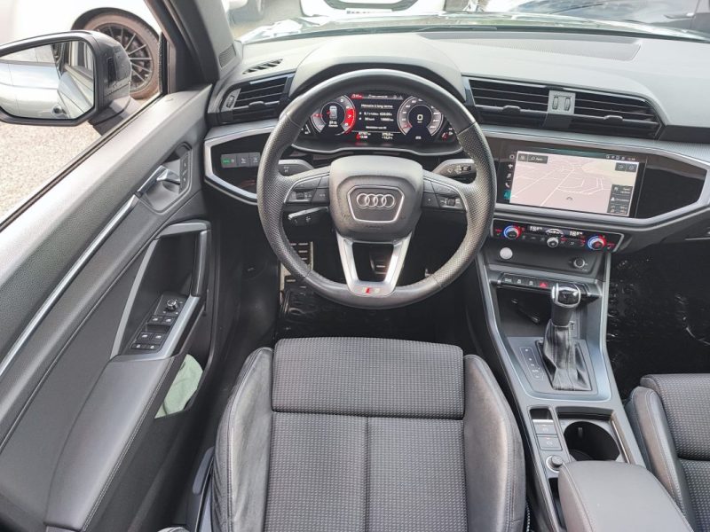 AUDI Q3 35 TFSI 150CH S-LINE S TRONIC 7 /TOIT OUVRANT/KEYLESS ACCESS/CAMERA 360/S-LINE/CARPLAY/