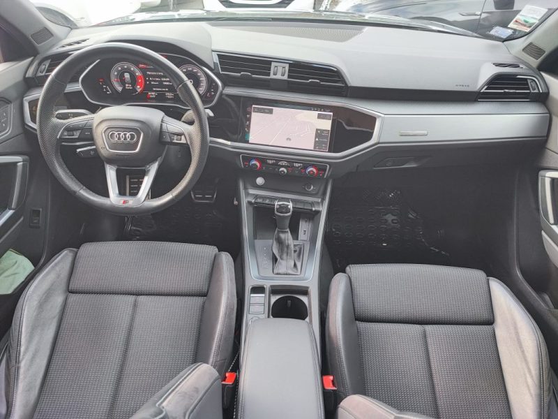 AUDI Q3 35 TFSI 150CH S-LINE S TRONIC 7 /TOIT OUVRANT/KEYLESS ACCESS/CAMERA 360/S-LINE/CARPLAY/