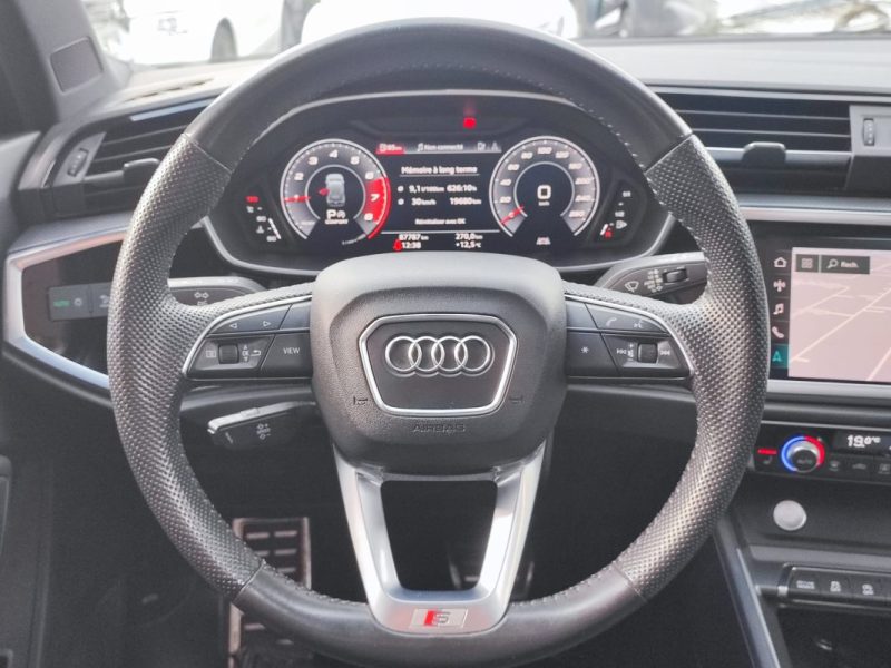 AUDI Q3 35 TFSI 150CH S-LINE S TRONIC 7 /TOIT OUVRANT/KEYLESS ACCESS/CAMERA 360/S-LINE/CARPLAY/