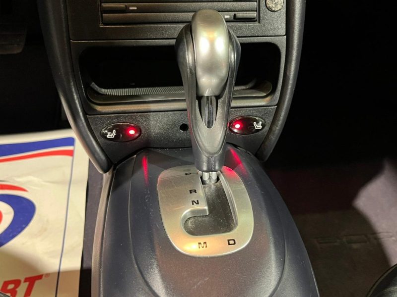 PORSCHE 911 3.4 TIPTRONIC CARRERA 4 