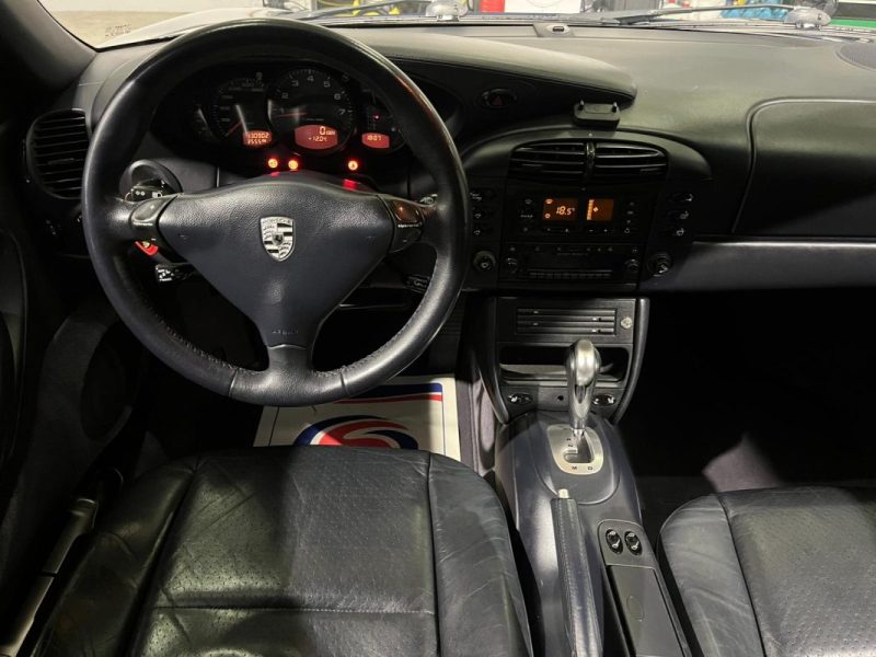 PORSCHE 911 3.4 TIPTRONIC CARRERA 4 