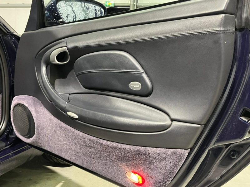 PORSCHE 911 3.4 TIPTRONIC CARRERA 4 