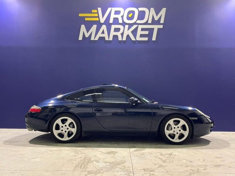PORSCHE 911 3.4 TIPTRONIC CARRERA 4 
