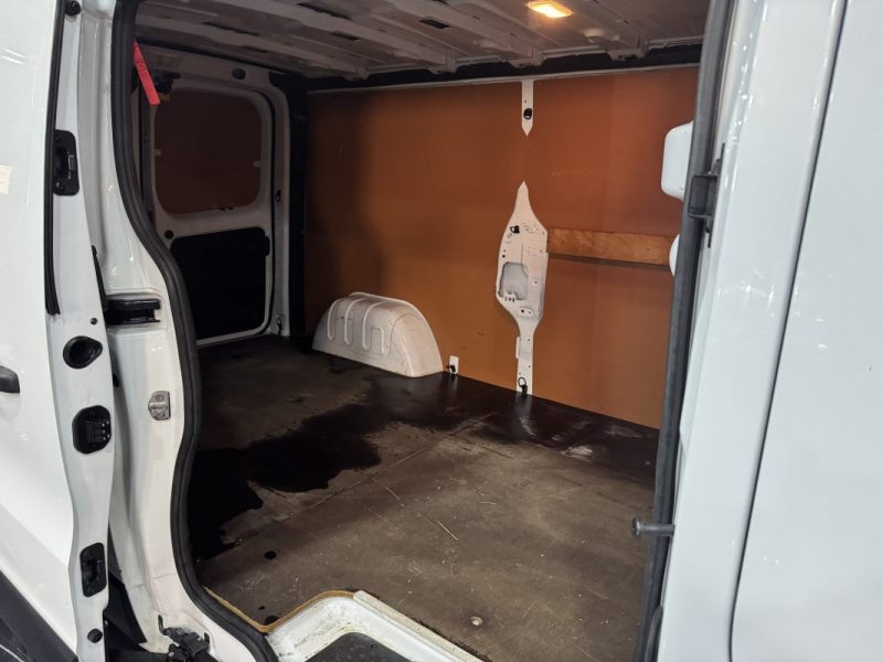 RENAULT TRAFIC 3  L2H1 1200 1.6 DCI 125CH EURO6 2019 TTC