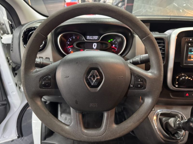 RENAULT TRAFIC 3  L2H1 1200 1.6 DCI 125CH EURO6 2019 TTC