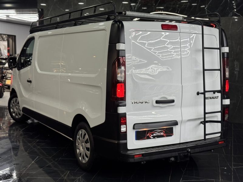 RENAULT TRAFIC 3  L2H1 1200 1.6 DCI 125CH EURO6 2019 TTC