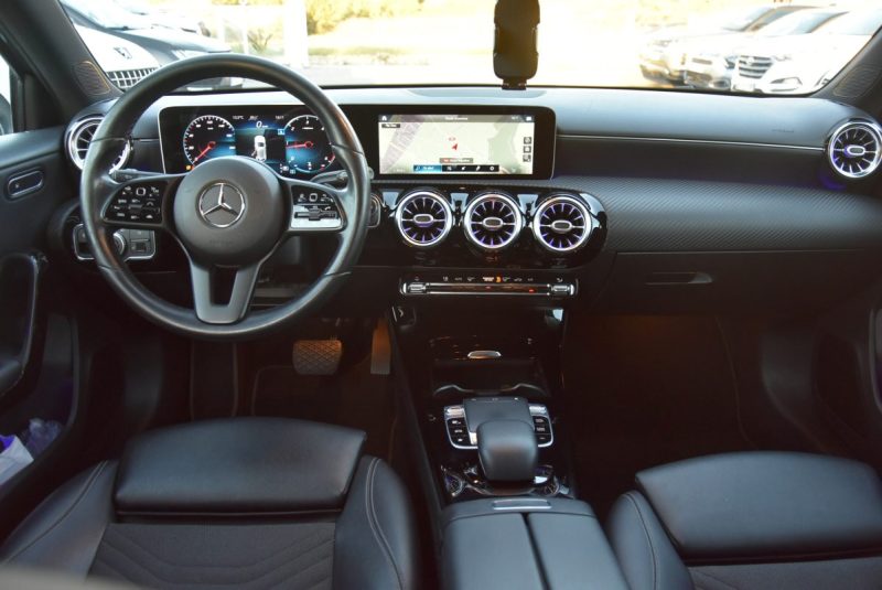 MERCEDES CLASSE A 177 A200 D BUSINESS LINE 8G-DCT 2020