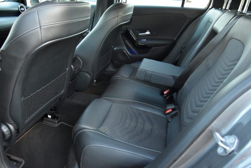 MERCEDES CLASSE A 177 A200 D BUSINESS LINE 8G-DCT 2020