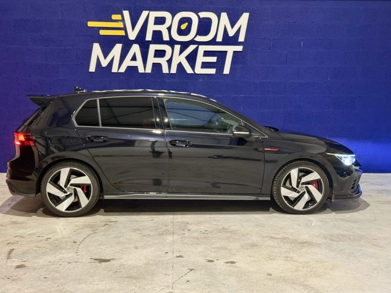 VIII (8) GTI Clubsport  2.0 TSI 300 DSG7 2022 / TOIT OUVRANT / CARPLAY / CAMÉRA / FRANÇAISE 