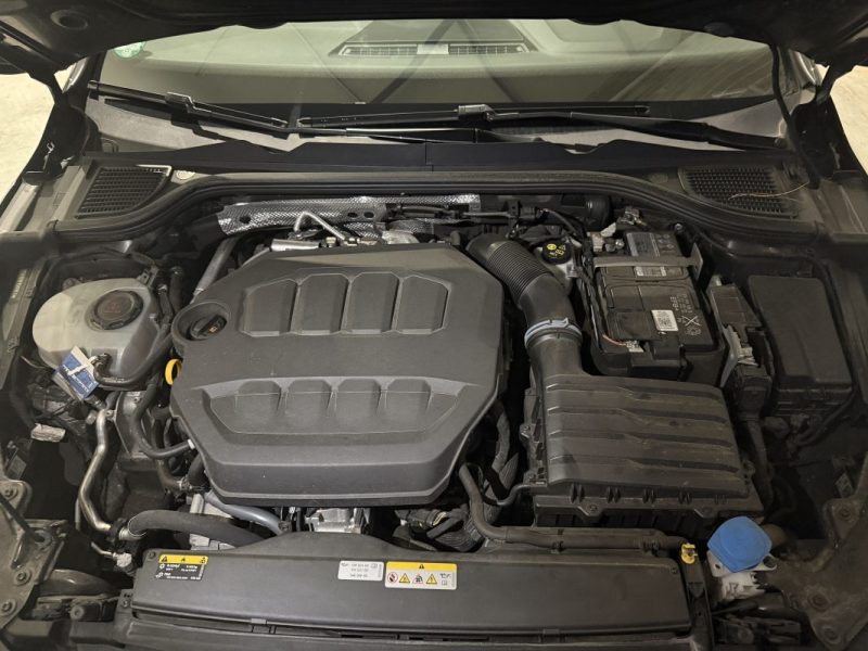 VIII (8) GTI Clubsport 2.0 TSI 300 DSG7 2022 / TOIT OUVRANT / CARPLAY / CAMÉRA / ENTRETIEN COMPLET