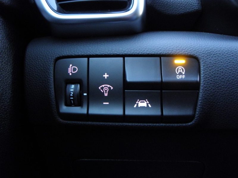 KIA SPORTAGE  1.6 CRDI 116 CH MHEV DESIGN 2WD / 6 CH 2020