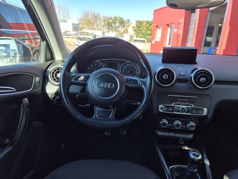 AUDI A1 1.0 TFSI 95CH S-LINE 2017