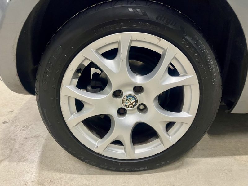 ALFA ROMEO Mito 1.4 TB Multi Air 135ch Distinctive BVM6 3 Portes 