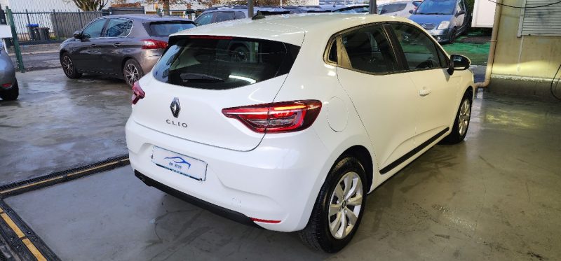 RENAULT CLIO 5 1.5 BLUE DCI - 85ch société
