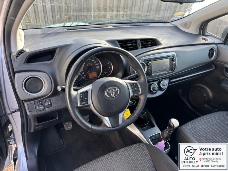 TOYOTA YARIS 90 D-4D DYNAMIC GPS 2014