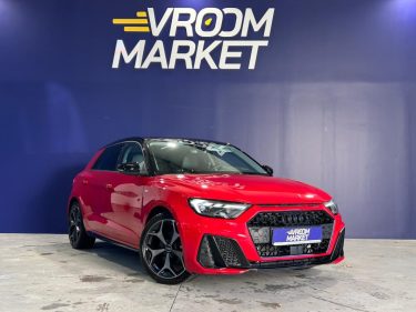 AUDI A1 SPORTBACK 35 TFSI 150 S-LINE S TRONIC 7 / INTERIEUR CUIR / KEYLESS ACCESS / SIEGE CHAUFFANT