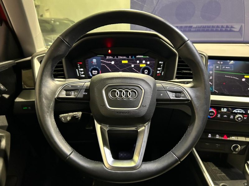 AUDI A1 SPORTBACK 35 TFSI 150 S-LINE S TRONIC 7 / INTERIEUR CUIR / KEYLESS ACCESS / SIEGE CHAUFFANT