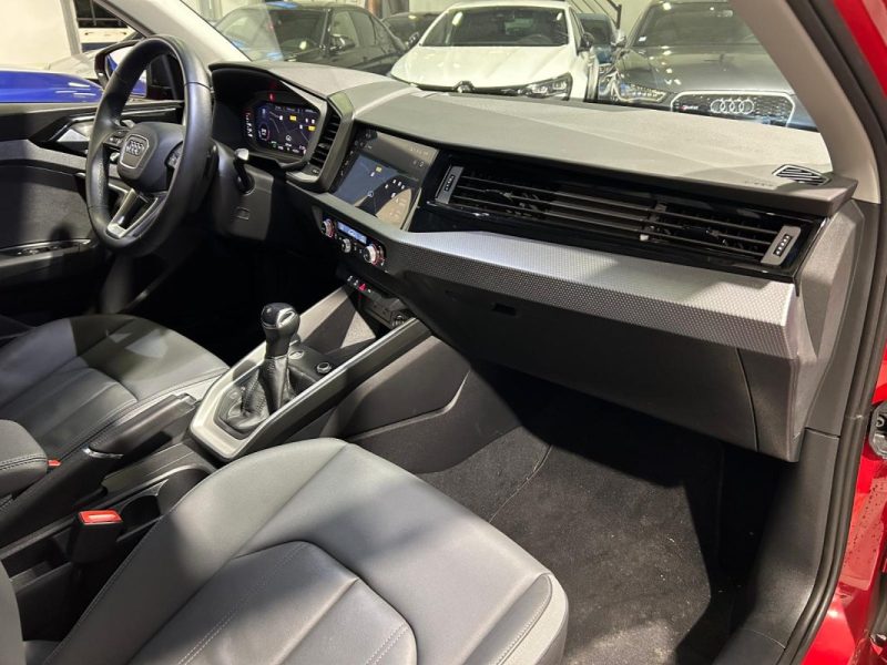 AUDI A1 SPORTBACK 35 TFSI 150 S-LINE S TRONIC 7 / INTERIEUR CUIR / KEYLESS ACCESS / SIEGE CHAUFFANT