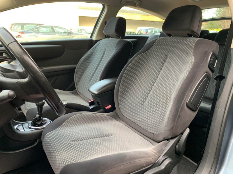 CITROEN C4 - 1 HDI 110 VTR 2006