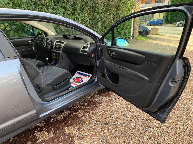 CITROEN C4 - 1 HDI 110 VTR 2006