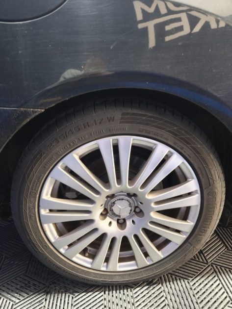 MERCEDES MERCEDES CLASSE E COUPE 350 CDI 231CV - FINITION EXECUTIVE - BOITE AUTO - FAIBLE KILOMETRAGE  E350 CDI BE EXECUTIVE BA 2011