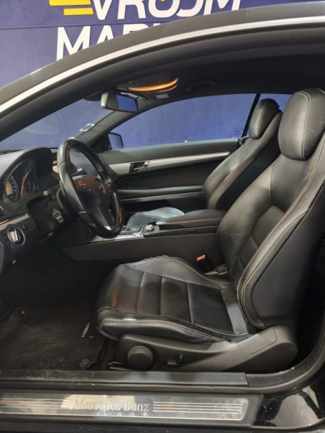 MERCEDES MERCEDES CLASSE E COUPE 350 CDI 231CV - FINITION EXECUTIVE - BOITE AUTO - FAIBLE KILOMETRAGE  E350 CDI BE EXECUTIVE BA 2011