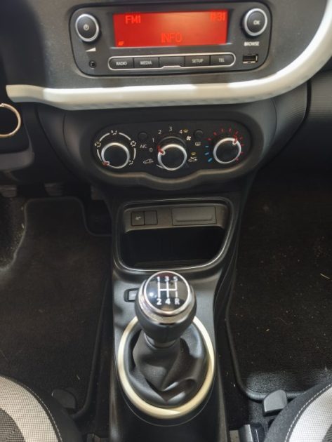 RENAULT RENAULT TWINGO 1.0. SCE 75CV FINITION ZEN  1.0 SCE 75CH INTENS 2019
