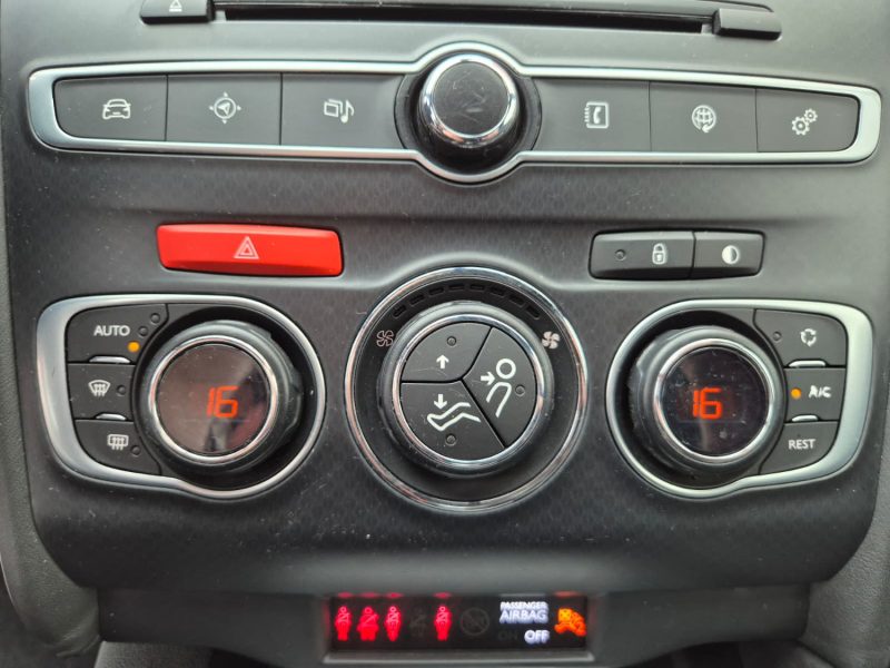 CITROEN DS4 1.6 210 PERFORMANCE LINE EAT 2017