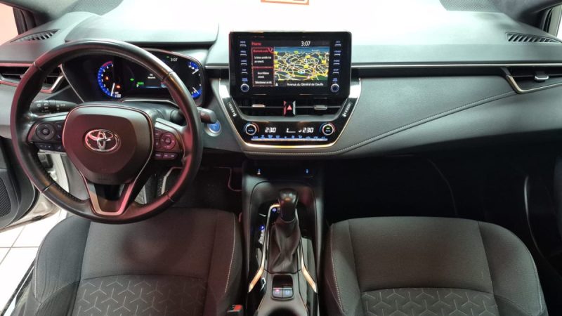 TOYOTA COROLLA TOURING SPORTS 122cv DYNAMIC BUSINESS/1 ERE MAIN/TVA RECUPERABLE