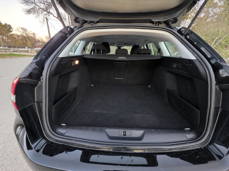 PEUGEOT 308 - 2 SW SW 1.5 BLUE HDI 130 ACTIVE 2019