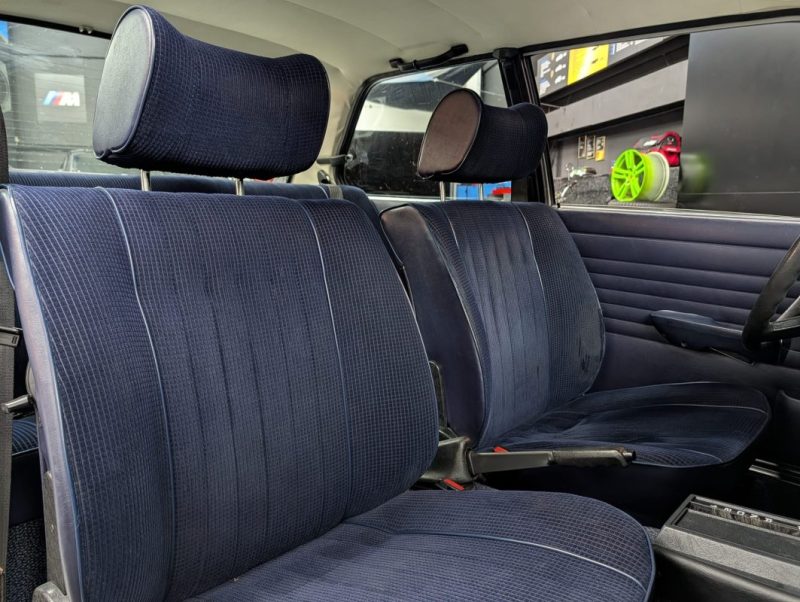 B.M.W 320 E21 6 CYLINDRES YOUNGTIMER 1979