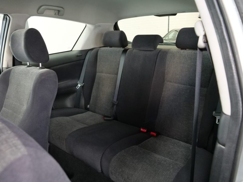 TOYOTA COROLLA LINEA SOL 2003