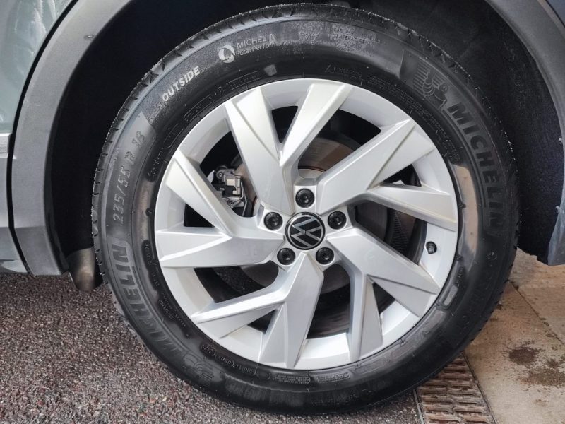VOLKSWAGEN TIGUAN 2 1.5 TFSI 150CH ELEGANCE DSG7 / TOIT OUVRANT / HARMANN KARDON