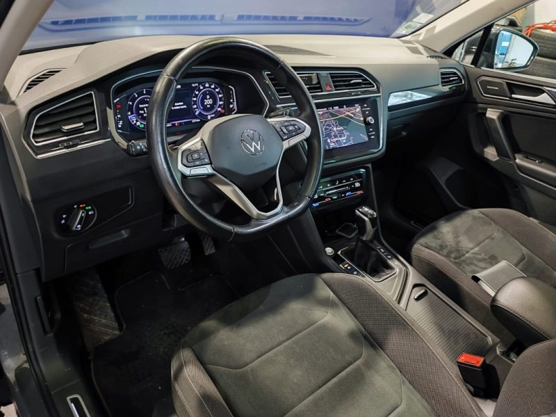 VOLKSWAGEN TIGUAN 2 1.5 TFSI 150CH ELEGANCE DSG7 / TOIT OUVRANT / HARMANN KARDON