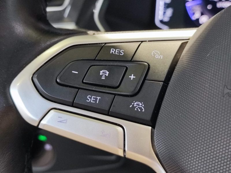 VOLKSWAGEN TIGUAN 2 1.5 TFSI 150CH ELEGANCE DSG7 / TOIT OUVRANT / HARMANN KARDON