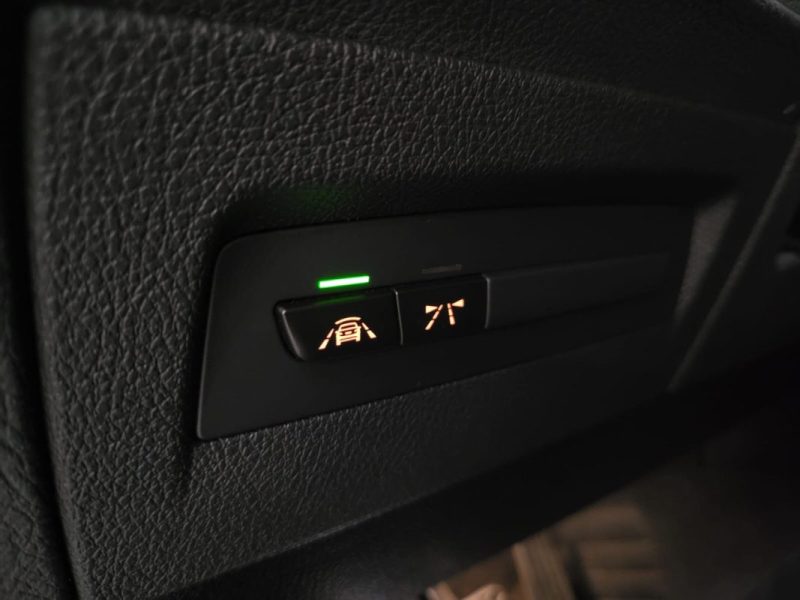 BMW SERIE 1 M140i X DRIVE STAGE 1 410 CV / TOIT OUVRANT + VOLANT CHAUFFANT + SIEGGES CHAUFFANTS /