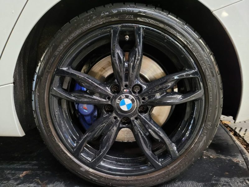 BMW SERIE 1 M140i X DRIVE STAGE 1 410 CV / TOIT OUVRANT + VOLANT CHAUFFANT + SIEGGES CHAUFFANTS /