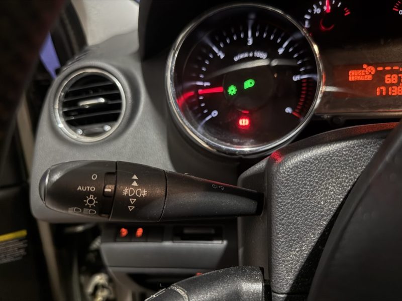 PEUGEOT 3008 1.6 HDI 115CH BVM6 STYLE - FULL ENTRETIEN -  2015