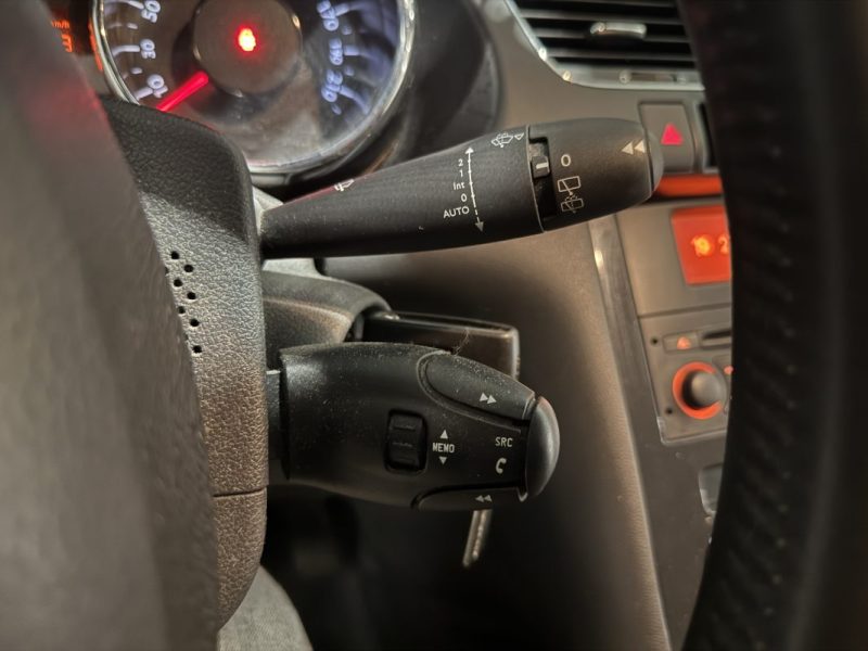 PEUGEOT 3008 1.6 HDI 115CH BVM6 STYLE - FULL ENTRETIEN -  2015