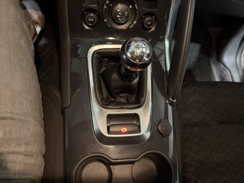 PEUGEOT 3008 1.6 HDI 115CH BVM6 STYLE - FULL ENTRETIEN -  2015