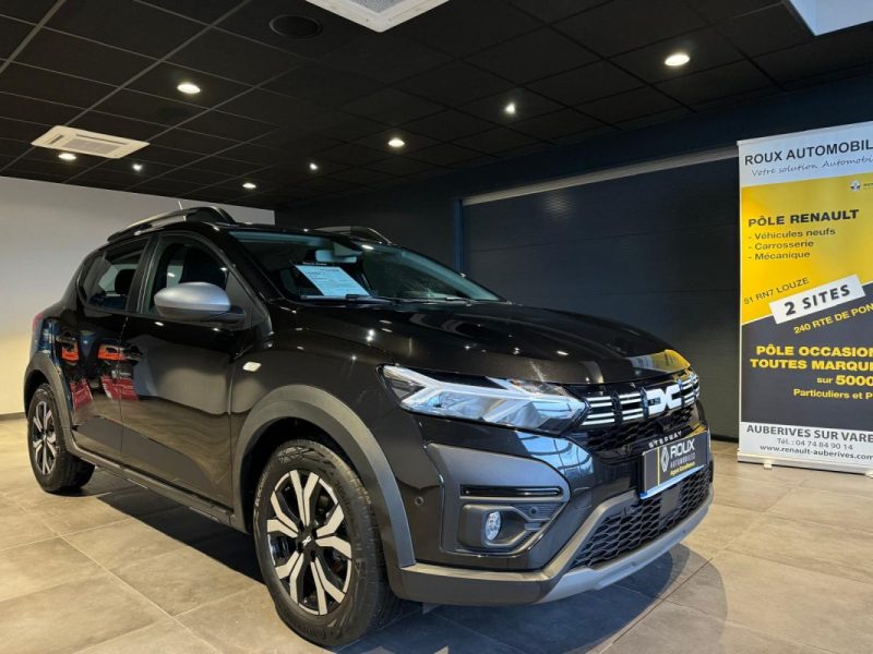 DACIA SANDERO TCE 110 CH STEPWAY EXPRESSION + MAINS LIBRES-ANGLES MORTS-CLIM AUTO-CAMERA RECUL 
